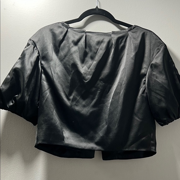 Elegant Black Women's Blazer - Picture 7 of 8